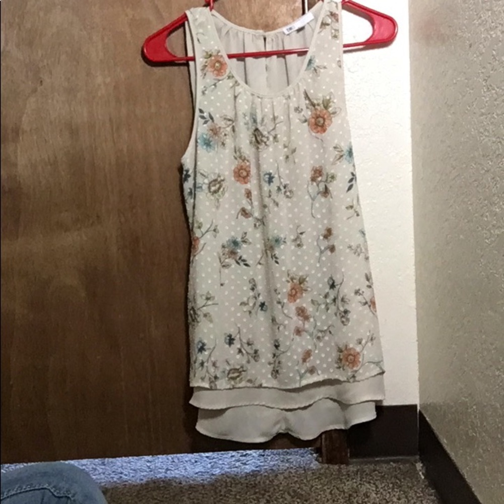 Floral top